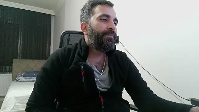 Snapshot of tgltplsr chatting on February 23, 2025, 1:35 am tgltplsr online show from February 23, 2025, 1:35 am