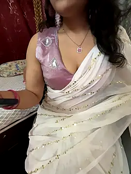 Snapshot of LuscousPussy chatting on December 20, 2025, 9:17 pm LuscousPussy online show from December 20, 2025, 9:17 pm