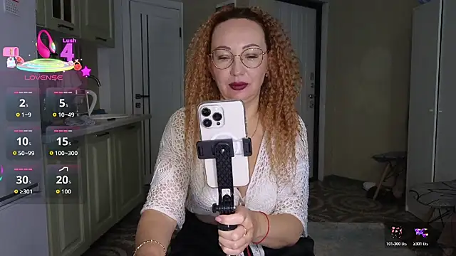 Snapshot of LybovNTV chatting on November 29, 2025, 7:19 am LybovNTV online show from November 29, 2025, 7:19 am