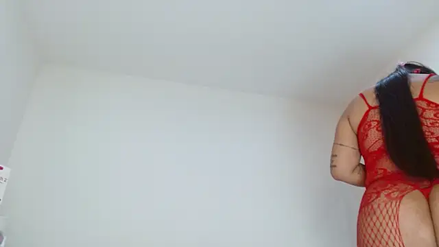 Snapshot of sashacreamy_ chatting on November 10, 2025, 7:02 am sashacreamy online show from November 10, 2025, 7:02 am