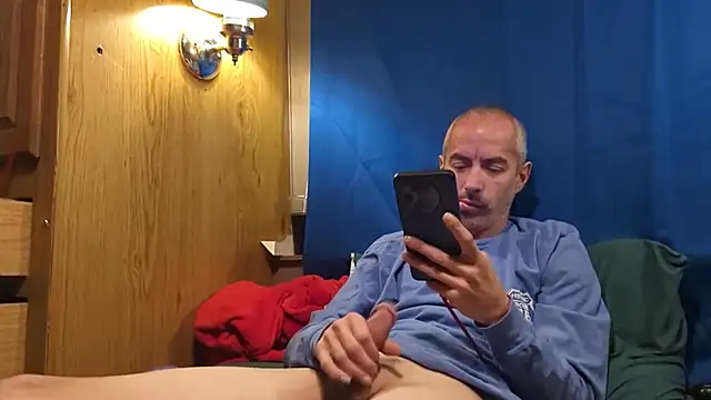 JunkieLiLMethWhore online show from February 19, 2026, 1:19 pm