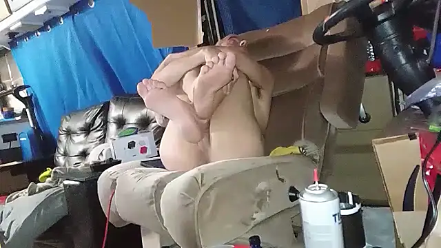 JunkieLiLMethWhore online show from February 25, 2026, 2:45 am