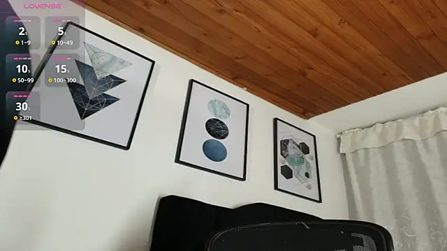 sam her online show from November 24, 2025, 8:31 pm