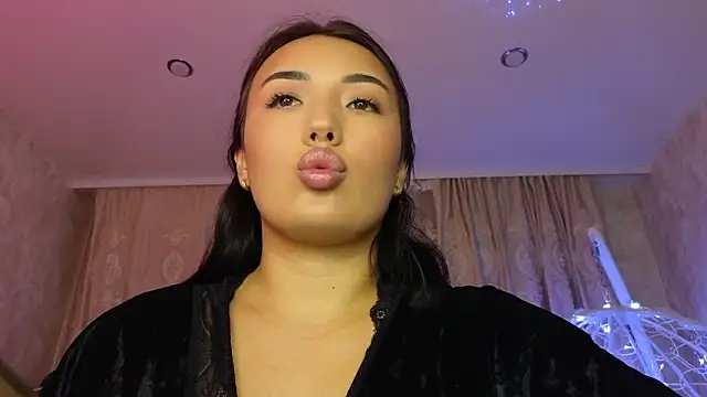 Snapshot of lily__foster chatting on February 10, 2026, 2:38 pm lily foster online show from February 10, 2026, 2:38 pm