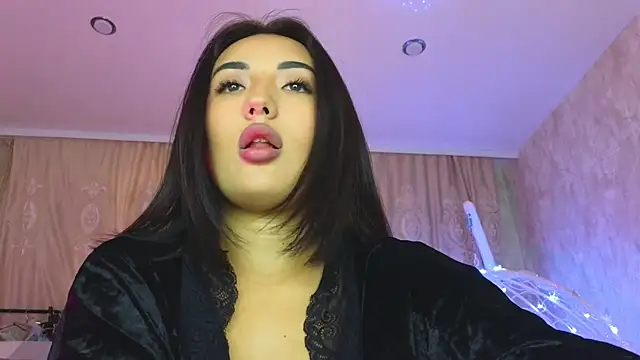 Snapshot of lily__foster chatting on February 16, 2026, 11:42 am lily foster online show from February 16, 2026, 11:42 am