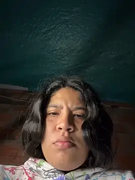 moncerrat luna online show from January 23, 2025, 11:26 am