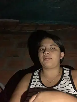 moncerrat luna online show from February 9, 2025, 10:31 am