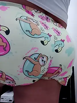 Snapshot of HORNY_MATURE25 chatting on March 14, 2025, 11:53 pm HORNY MATURE25 online show from March 14, 2025, 11:53 pm