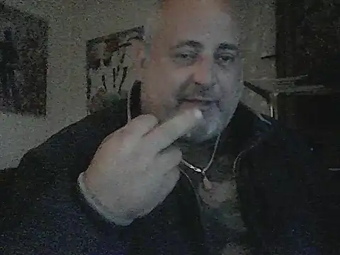 Snapshot of Paolino_8316 chatting on October 25, 2025, 7:25 pm Paolino 8316 online show from October 25, 2025, 7:25 pm