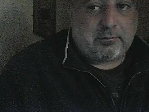 Snapshot of Paolino_8316 chatting on October 3, 2025, 10:11 pm Paolino 8316 online show from October 3, 2025, 10:11 pm