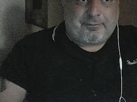 Snapshot of Paolino_8316 chatting on October 12, 2025, 9:27 pm Paolino 8316 online show from October 12, 2025, 9:27 pm