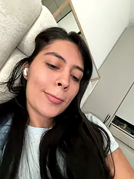 Snapshot of Sophie__Foxxx chatting on November 17, 2025, 6:34 pm Sophie Foxxx online show from November 17, 2025, 6:34 pm