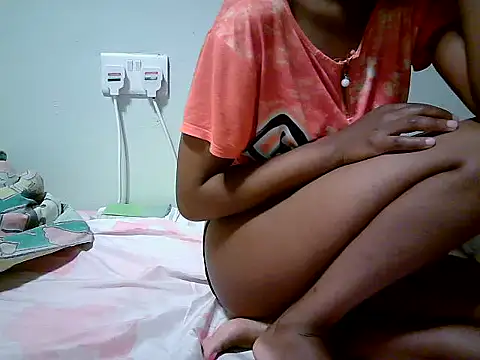 Snapshot of lupita_0 chatting on October 4, 2025, 10:55 pm lupita 0 online show from October 4, 2025, 10:55 pm