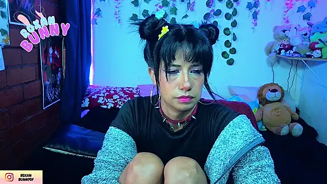 Snapshot of Roxanbunny1 chatting on July 10, 2026, 7:08 am Roxanbunny1 online show from July 10, 2026, 7:08 am
