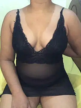 Snapshot of Rose_Olivia chatting on March 2, 2025, 5:09 pm Rose Olivia online show from March 2, 2025, 5:09 pm