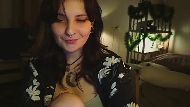 Snapshot of kshishtan chatting on January 1, 2025, 1:16 pm kshishtan online show from January 1, 2025, 1:16 pm