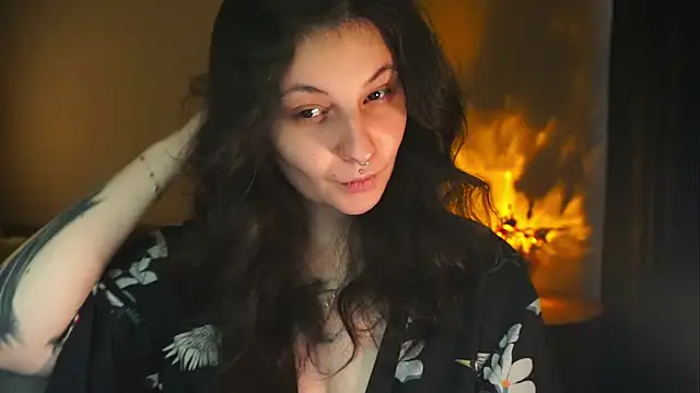 Snapshot of kshishtan chatting on October 21, 2025, 6:02 am kshishtan online show from October 21, 2025, 6:02 am