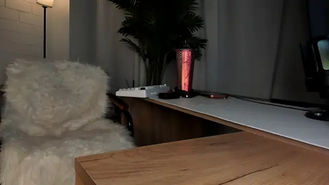 Snapshot of DorothyGilbert1 chatting on August 5, 2026, 10:31 am DorothyGilbert1 online show from August 5, 2026, 10:31 am