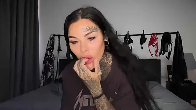 Snapshot of claudiacvc95 chatting on October 17, 2025, 3:10 am claudiacvc95 online show from October 17, 2025, 3:10 am