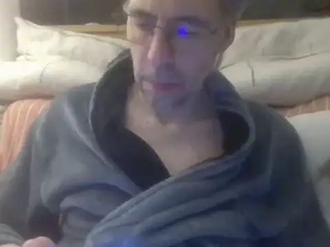 ptitcanard60600 online show from February 23, 2025, 10:20 pm