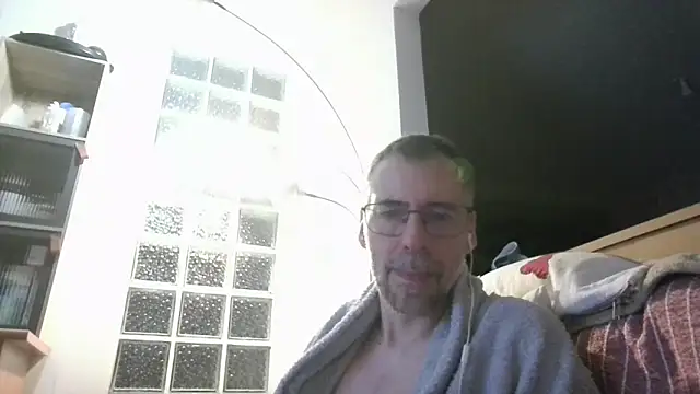 Snapshot of ptitcanard60600 chatting on May 21, 2026, 10:07 pm ptitcanard60600 online show from May 21, 2026, 10:07 pm