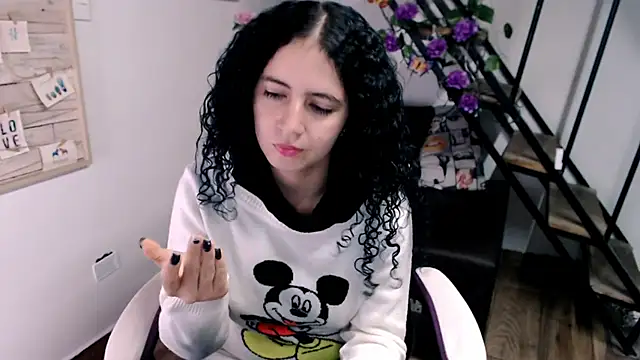 Snapshot of samantha_baby_ chatting on February 16, 2026, 5:44 pm samantha baby online show from February 16, 2026, 5:44 pm