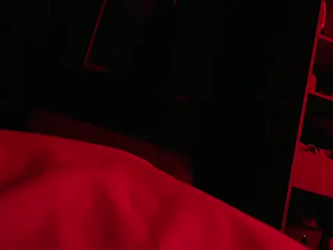 Snapshot of Curly_Angel24 chatting on March 1, 2026, 2:44 am Curly Angel24 online show from March 1, 2026, 2:44 am