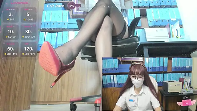 Snapshot of Office_Sexy chatting on June 28, 2026, 2:18 am Office Sexy online show from June 28, 2026, 2:18 am