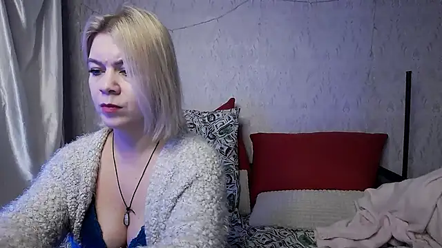 Snapshot of LILU_MS chatting on November 20, 2025, 8:26 am LILU MS online show from November 20, 2025, 8:26 am