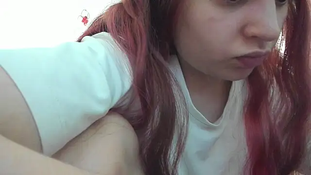 Snapshot of lil_cassie chatting on May 5, 2026, 11:46 am lil cassie online show from May 5, 2026, 11:46 am