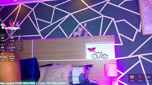 KAROL-SCOTT online show from November 4, 2025, 8:34 pm