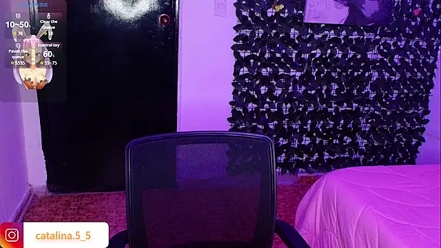 Kata Bigboobs online show from November 23, 2025, 1:26 am