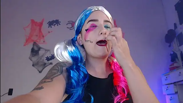 Sisirojas online show from October 18, 2025, 1:29 am