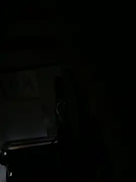 Snapshot of la_chiennete chatting on November 16, 2025, 12:10 pm la chiennete online show from November 16, 2025, 12:10 pm