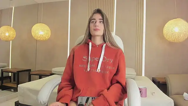 maryy campbell  online show from January 12, 2026, 12:34 pm