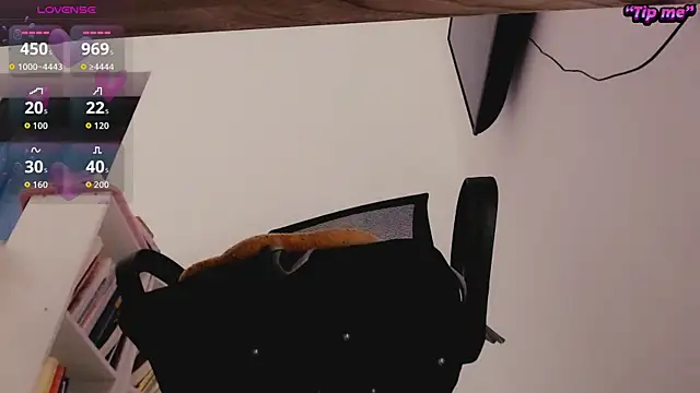 Snapshot of Genz_Student chatting on October 28, 2025, 3:00 pm Genz Student online show from October 28, 2025, 3:00 pm