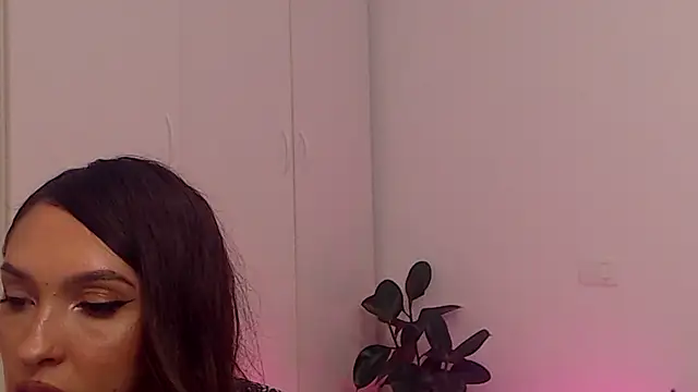 YourSweetSinn online show from March 3, 2025, 9:15 pm