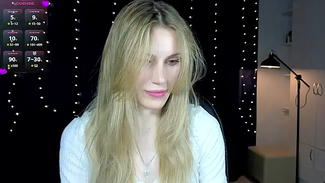 Lilianna Just online show from March 8, 2025, 5:01 pm