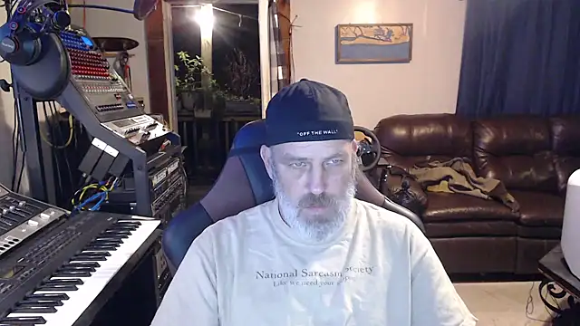 jimdacbin420 online show from December 16, 2024, 8:20 am