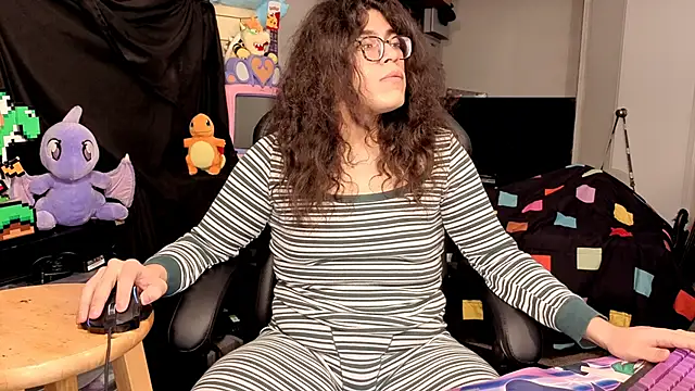 ShinyCherub online show from December 17, 2025, 1:54 am