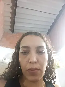 Snapshot of thefockers69 chatting on December 16, 2025, 11:31 pm thefockers69 online show from December 16, 2025, 11:31 pm