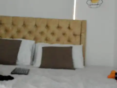 KeryHillson online show from September 27, 2025, 12:11 pm