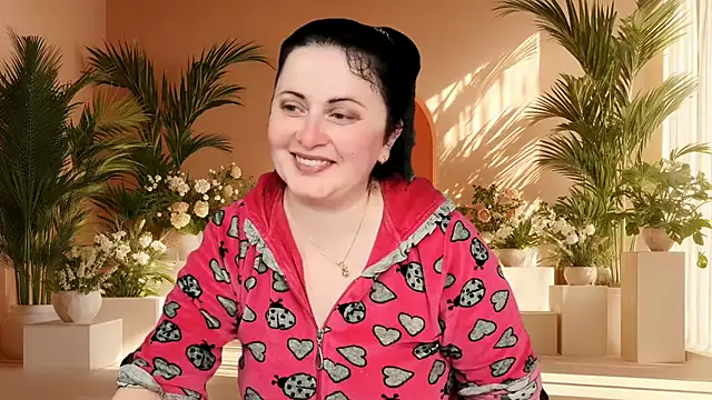 Snapshot of Lillian2 chatting on June 19, 2026, 7:30 pm Lillian2 online show from June 19, 2026, 7:30 pm