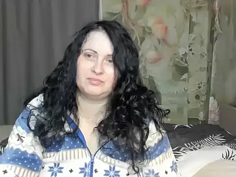 Snapshot of Lillian2 chatting on April 29, 2026, 10:27 pm Lillian2 online show from April 29, 2026, 10:27 pm