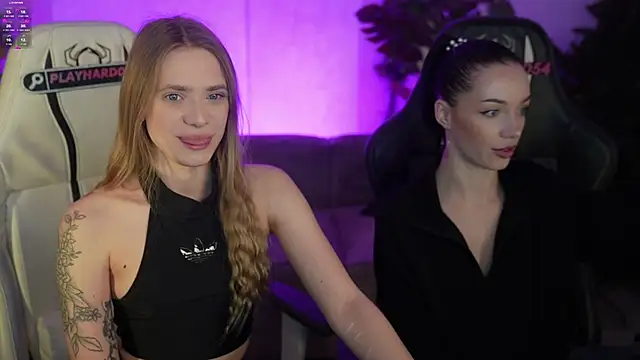 Snapshot of Angy_Netal chatting on January 16, 2026, 7:56 am Angy Netal online show from January 16, 2026, 7:56 am