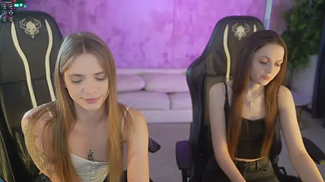 Snapshot of Angy_Netal chatting on January 7, 2026, 3:50 pm Angy Netal online show from January 7, 2026, 3:50 pm