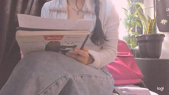 MYFAVOURITESTRAGER online show from November 26, 2025, 4:18 pm