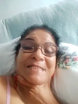 Snapshot of Delicy1 chatting on February 25, 2026, 7:14 pm Delicy1 online show from February 25, 2026, 7:14 pm