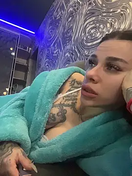 Queen of pain online show from January 13, 2026, 7:45 am