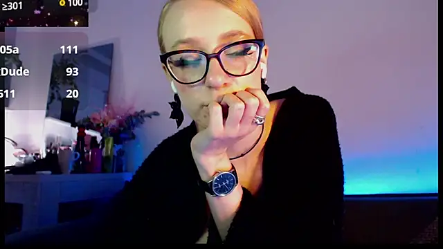 Snapshot of welliza chatting on February 25, 2025, 6:03 am welliza online show from February 25, 2025, 6:03 am